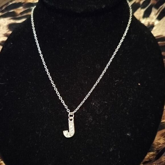 Silver Initial 'J' Pendant Necklace - Picture 5 of 6